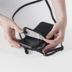 Aunts & Uncles Japan Uji Phonebag Fallen Rock -Mode Bagagewinkel image 3793