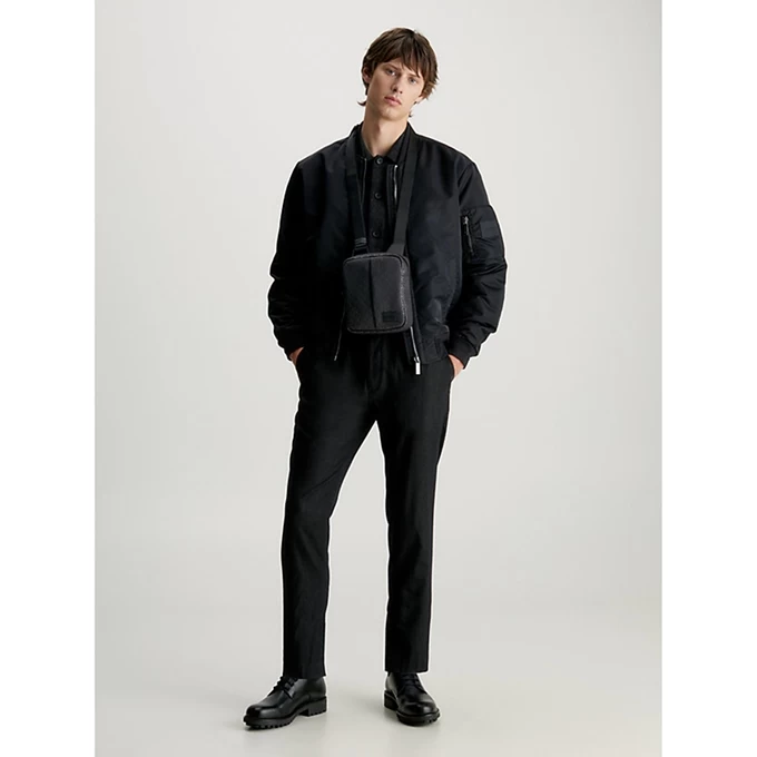 Calvin Klein Rubberized Conv Repo Black Uv Mono 4 Calvin Klein Rubberized Conv Repo Black Uv Mono - Afbeelding 2