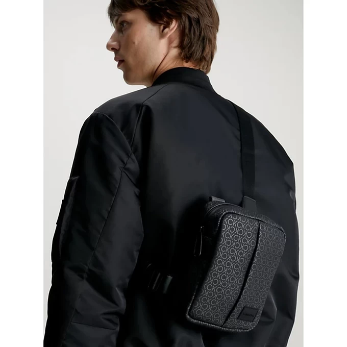 Calvin Klein Rubberized Conv Repo Black Uv Mono 6 Calvin Klein Rubberized Conv Repo Black Uv Mono - Afbeelding 4