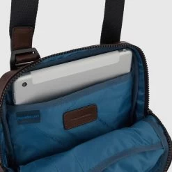 Piquadro Harper IPad Crossbody Bag Blue -Mode Bagagewinkel image 4667