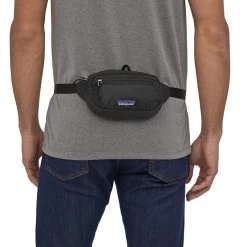 Patagonia Ultralight Black Hole Mini Hip Pack Patchwork Obsidian Plum -Mode Bagagewinkel image 4888