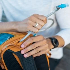 Pacsafe Eco 12L Sling Backpack Econyl Gravity Gray -Mode Bagagewinkel image 5559