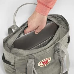 Fjallraven Kanken Totepack True Red 16 Fjallraven Kanken Totepack True Red -Mode Bagagewinkel image 8399